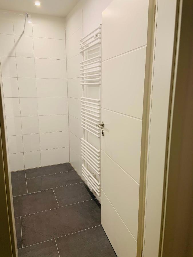Neues, Ruhiges Apartment Nordic In Duesseldorf-Nord Bagian luar foto